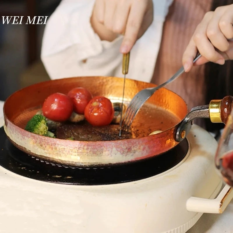 Handcrafted Copper Flat Pan,Campfire Picnic Steak Plate Western-Style Dinner Dish Wooden Handle Skillet Flat Bottom PanTableware
