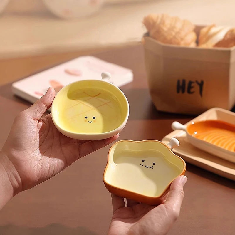 Cute Croissant Pattern Dessert Plate Ceramic Bread Plate Home Creative Plate Ceramic Seasoning Plate Dipping Plate