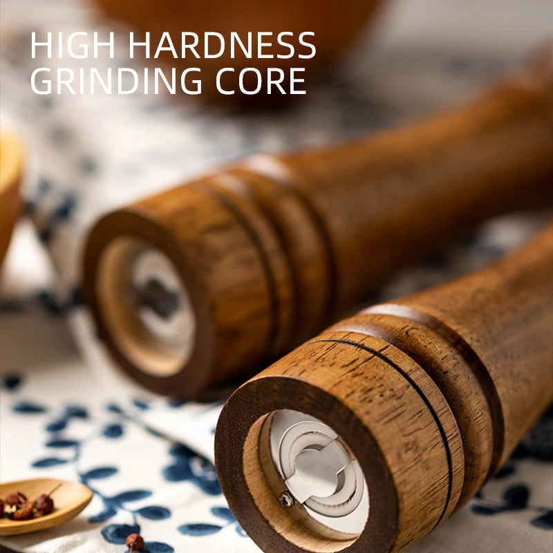 Classical Oak Wood Pepper Spice Mill Grinder Set