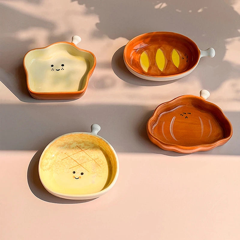 Cute Croissant Pattern Dessert Plate Ceramic Bread Plate Home Creative Plate Ceramic Seasoning Plate Dipping Plate